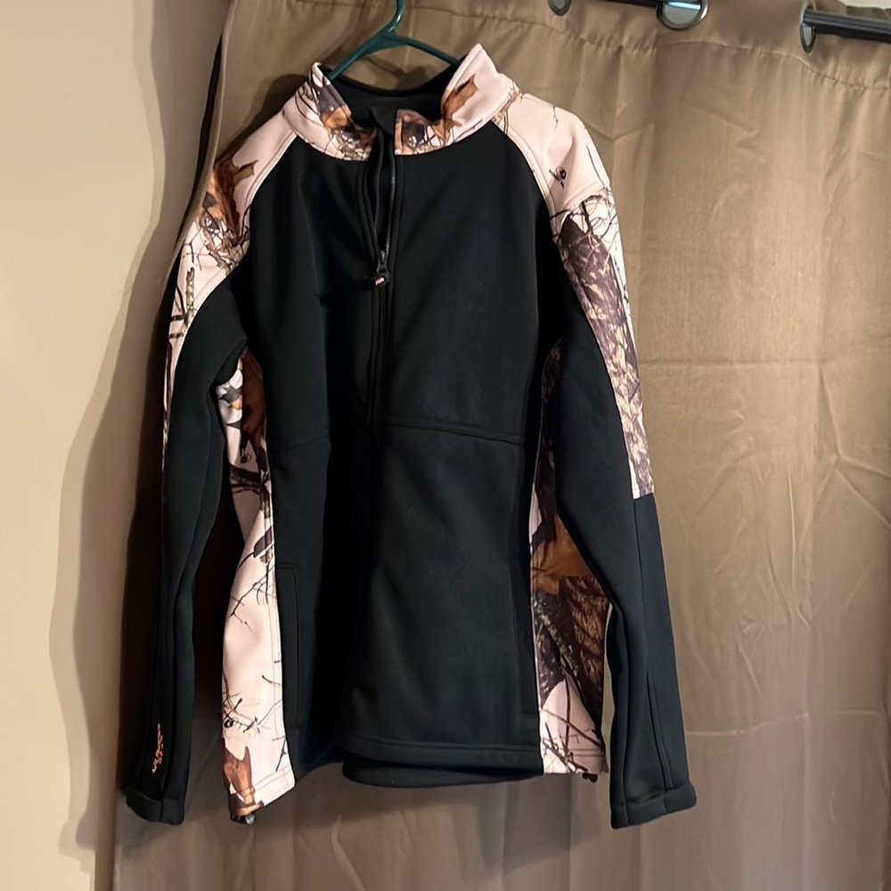 Yukon gear Womens full zip jacket black/pink camo size large